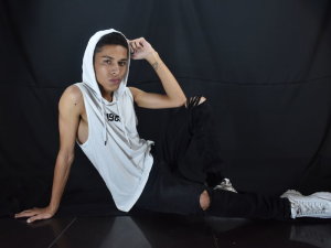 Profil de MaxiJames