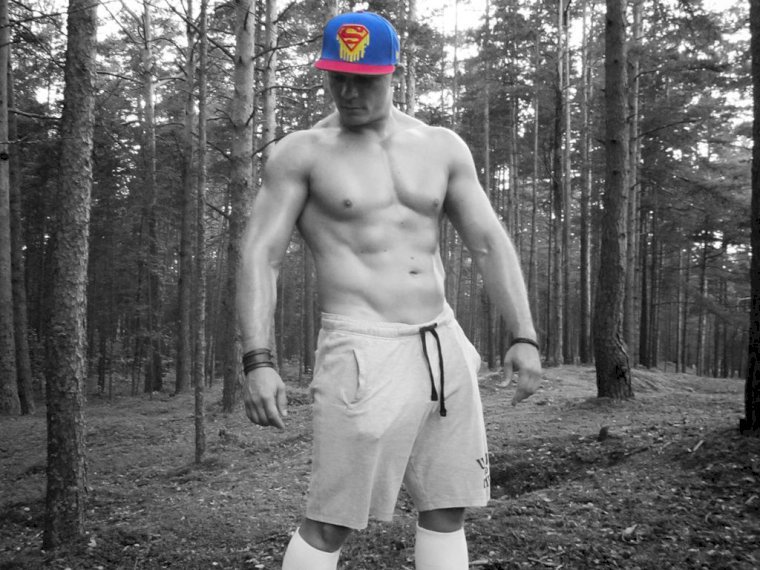 MaximFerro's profile - Image n°1