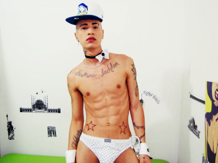 maximiliano8's profile - Image n°1