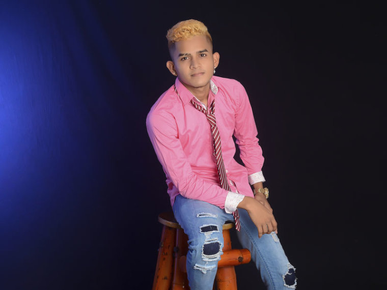 MaxyVillar's profile - Image n°0