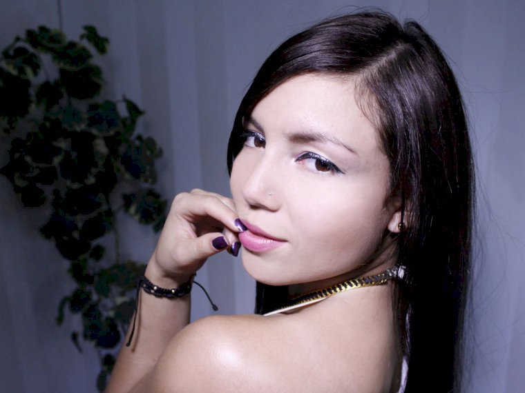 MayaRossee's profile - Image n°0