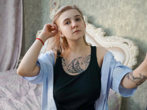 Webcam sex con MelanieStoun