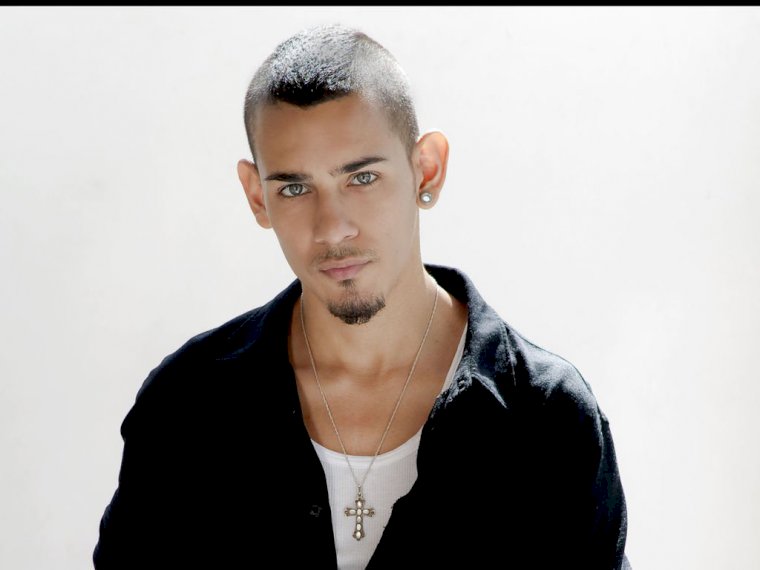 MENGOLD's profile - Image n°1