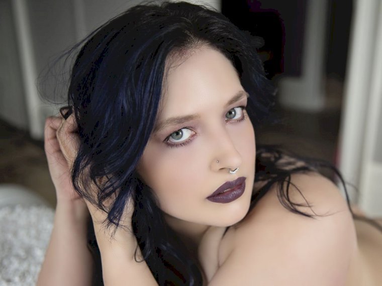 Profil de MetalBarbie - Photo n°1