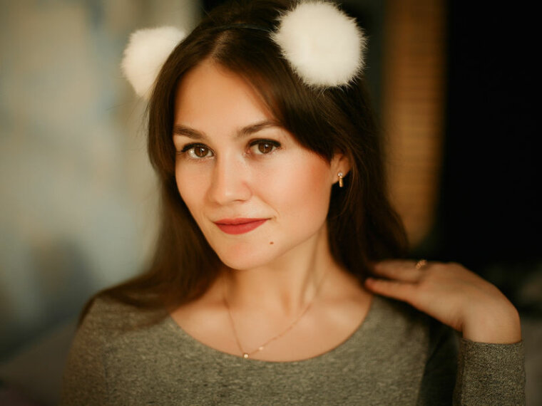 MiaAdoraball's profile - Image n°0