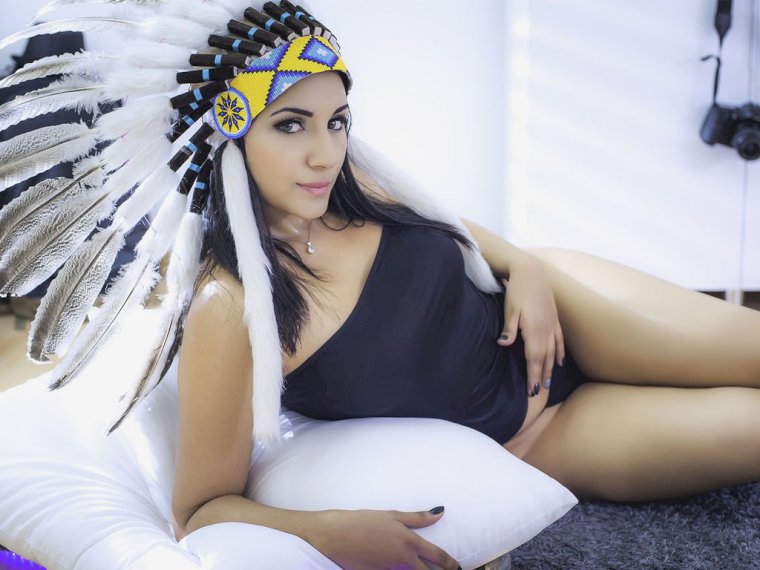MiaBrooks's profile - Image n°0