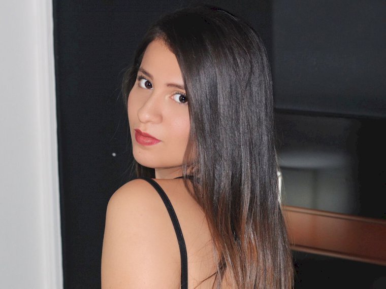 MiaRyan's profile - Image n°0