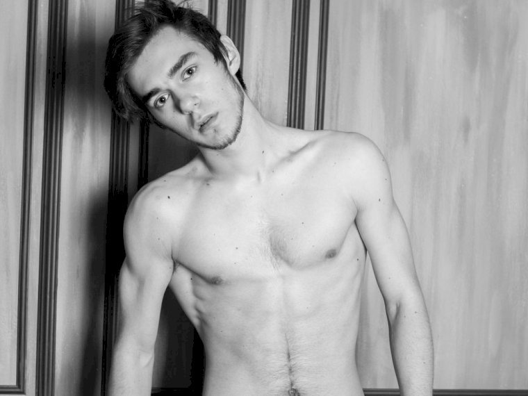 MICHAEISWEET's profile - Image n°0