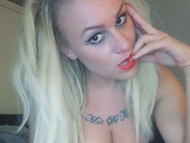 MichelleXcam's profile - Image n°2