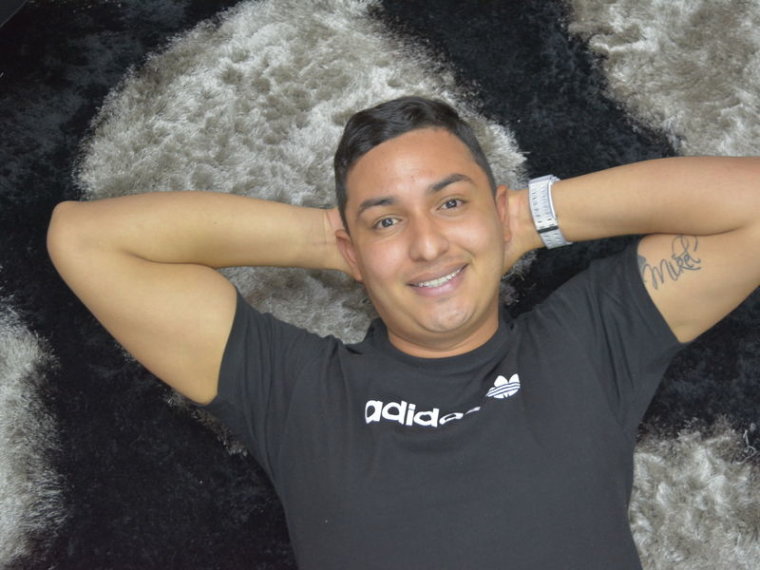 MikeLeiton's profile - Image n°0