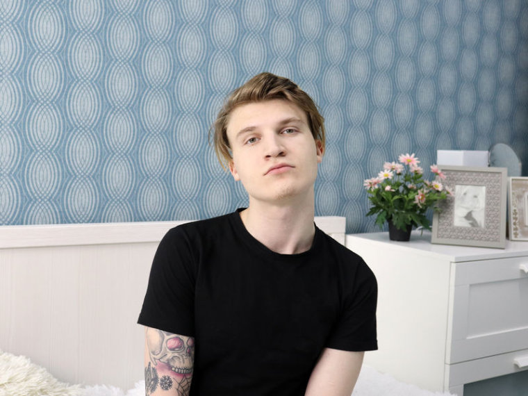 MikeNyer's profile - Image n°0