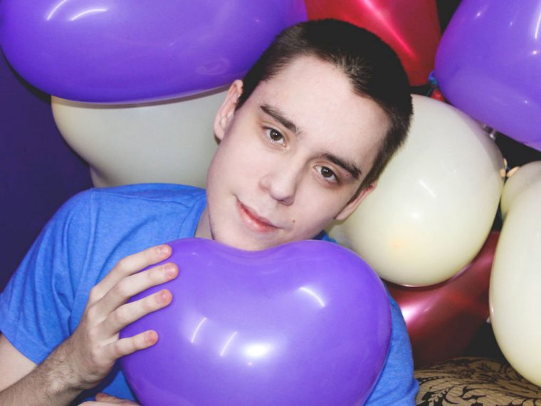 MikheiSmith's profile - Image n°0
