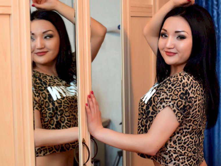 MikiKato's profile - Image n°0