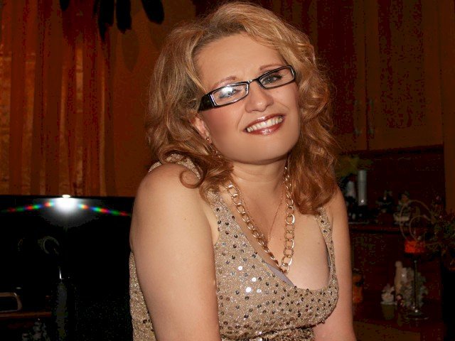 MilfHelen's profile - Image n°3