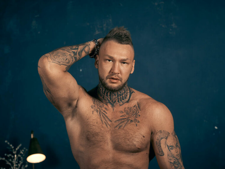 MiltGarrison's profile - Image n°0
