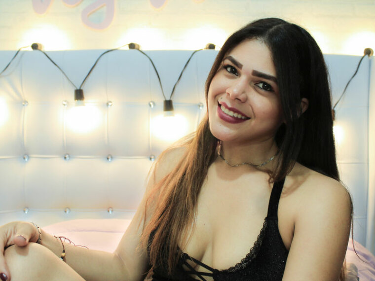 MindyCollins's profile - Image n°0