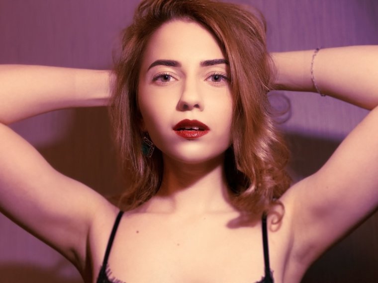 MirandaKinkster's profile - Image n°0