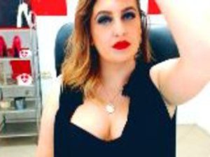MissKiara's Sexcam