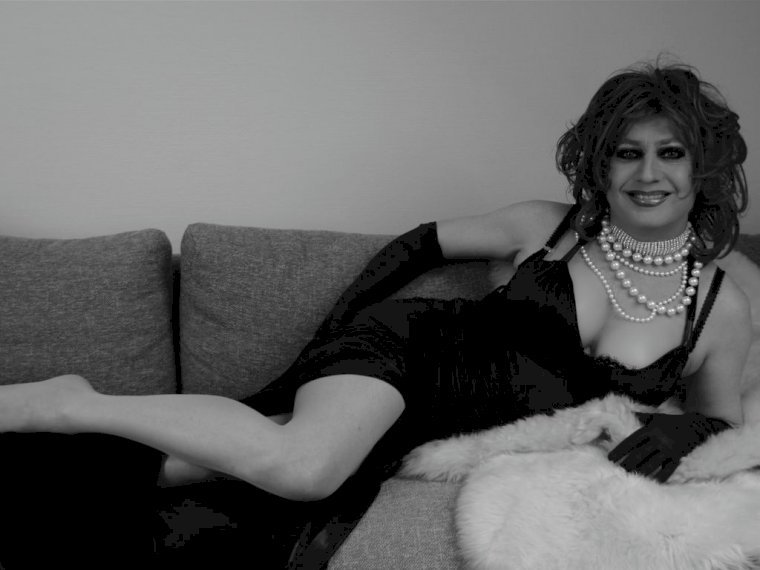 misstimee's profile - Image n°0