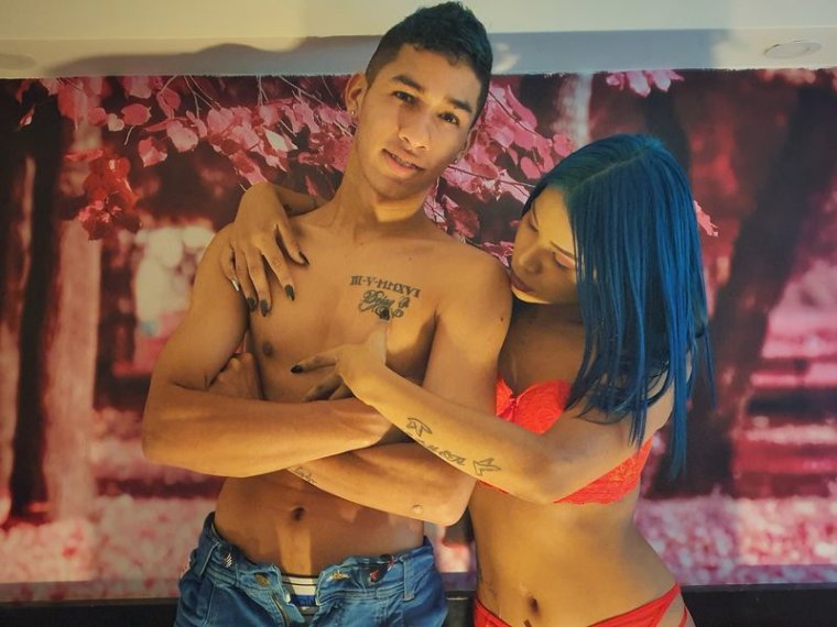 Profil de MollyAndDamian - Photo n°0