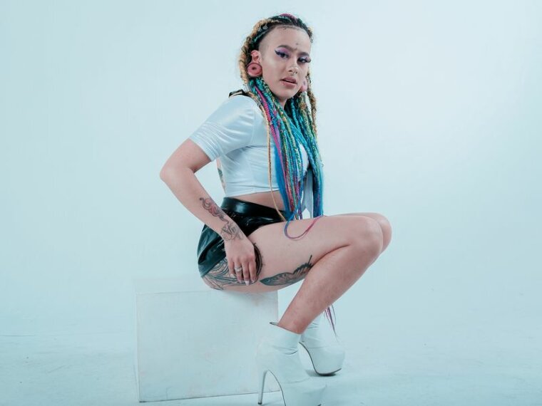 MollyWax's profile - Image n°0