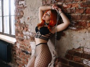 Live Sex MonicaRedHot