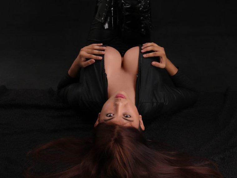 MorenaDevon's profile - Image n°0