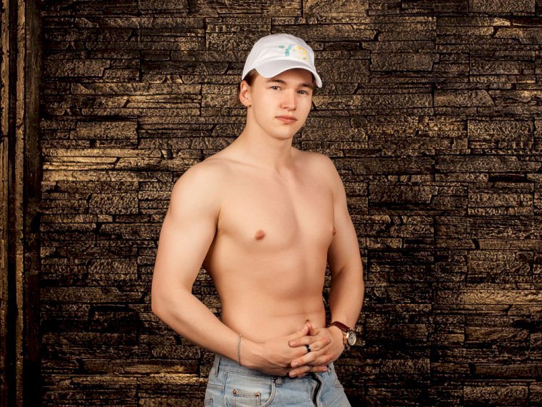 MrAD0RABLE's profile - Image n°1