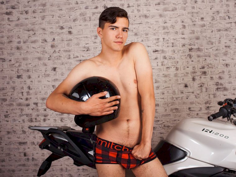 MrSweetCandy's profile - Image n°0