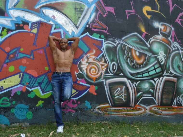 MuscleboyDominic's profile - Image n°0
