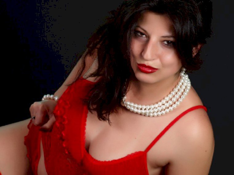 MyaRosse's profile - Image n°0