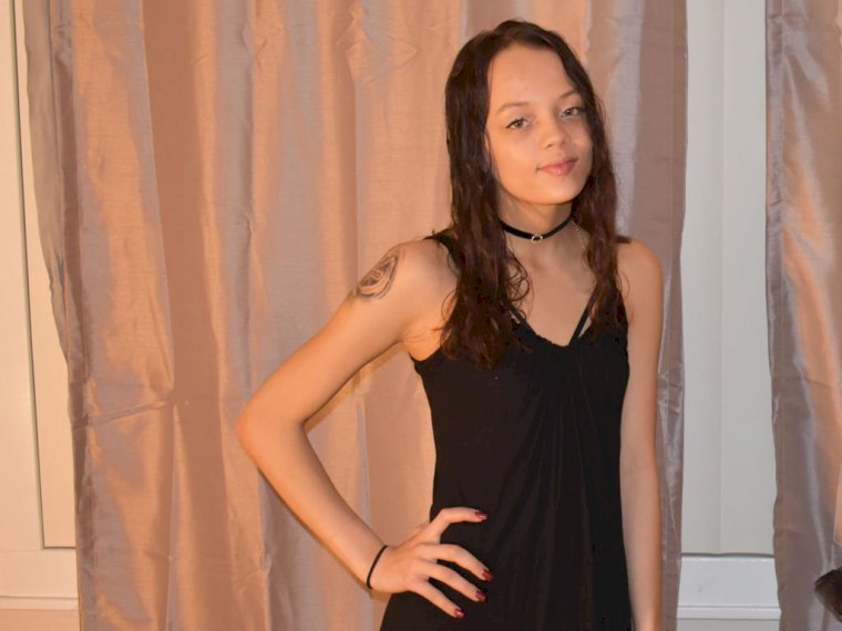 MzCandy's profile - Image n°0