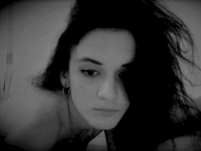 Nicki's profile - Image n°1