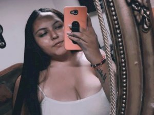 NikolGarcia's Sexcam
