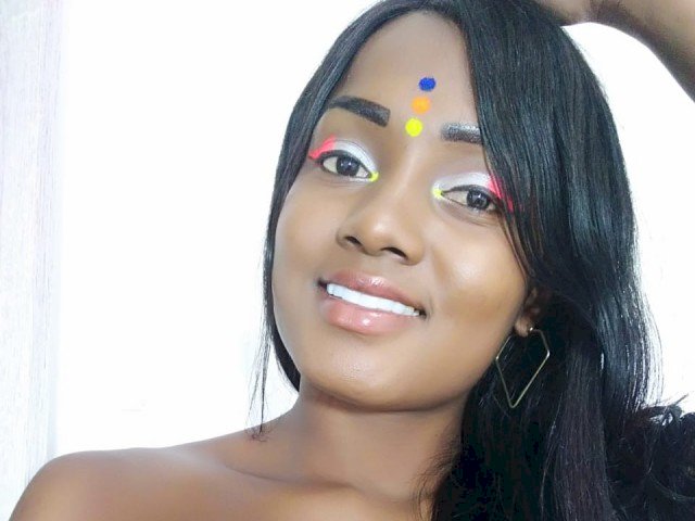 naomylynn's profile - Image n°0