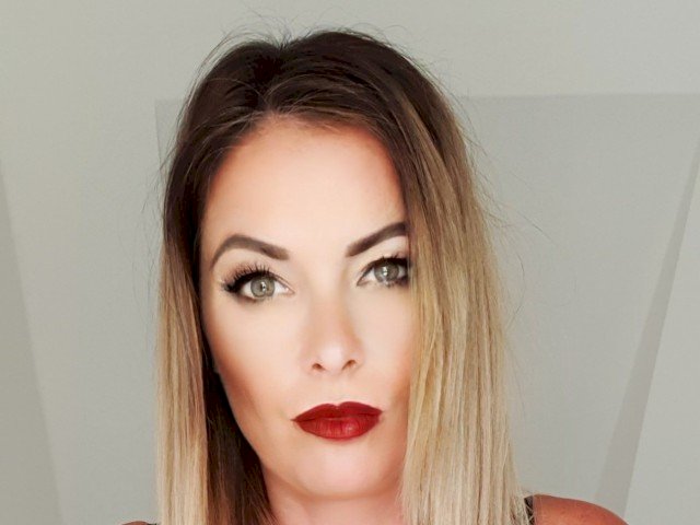 NinaLee's profile - Image n°0
