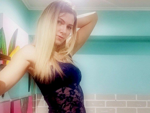 NikaMeow's profile - Image n°1
