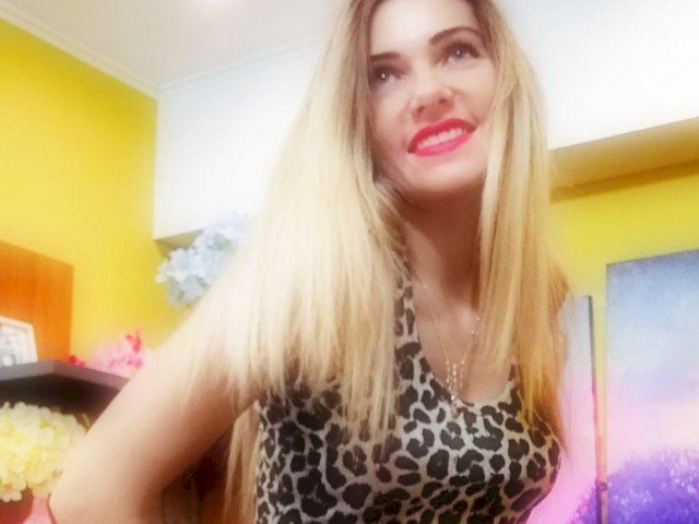 NikaMeow's profile - Image n°2
