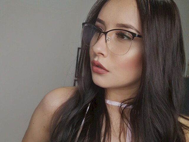NicoleFoster's profile - Image n°3
