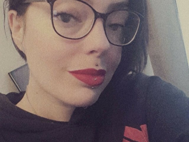 Neloucia's profile - Image n°0