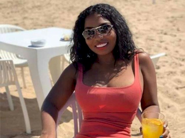 NaomiCollins's profile - Image n°2