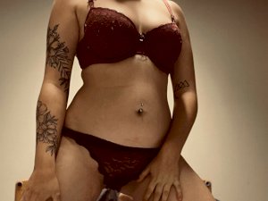 Naughtybabe1's Sexcam
