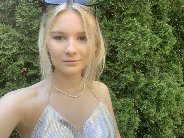 naughtyxEmma's profile - Image n°3