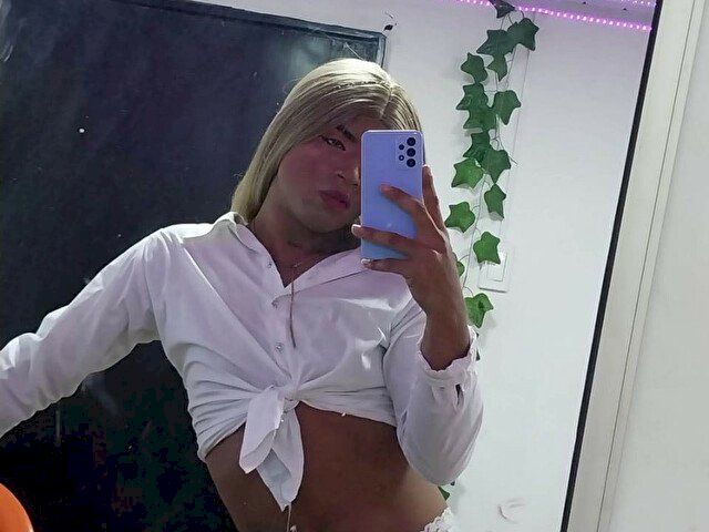 NickyHott's profile - Image n°0