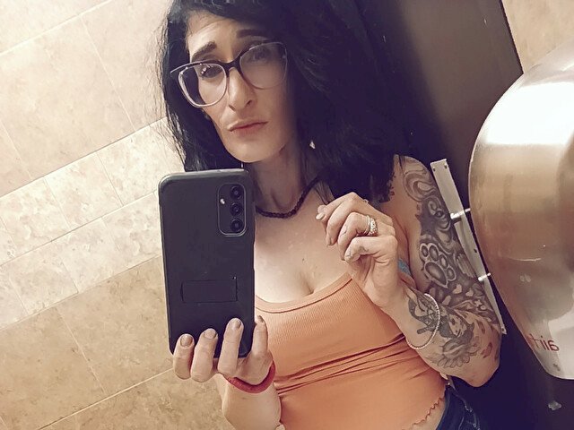 Nikkirae's profile - Image n°0