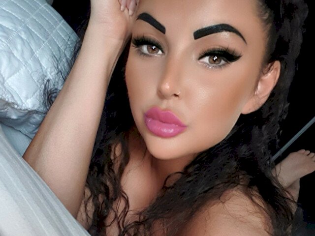 NinaGee's profile - Image n°3