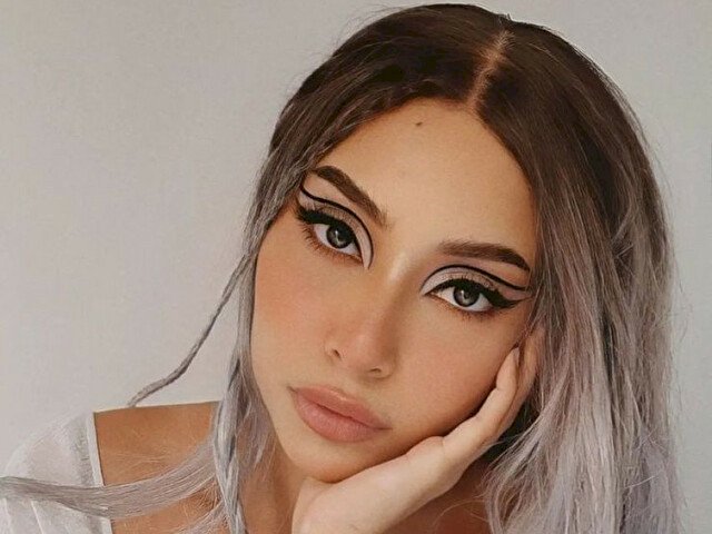 NiaPeach's profile - Image n°1