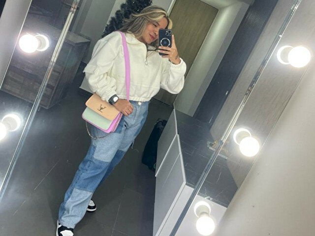 NicoleJones's profile - Image n°3