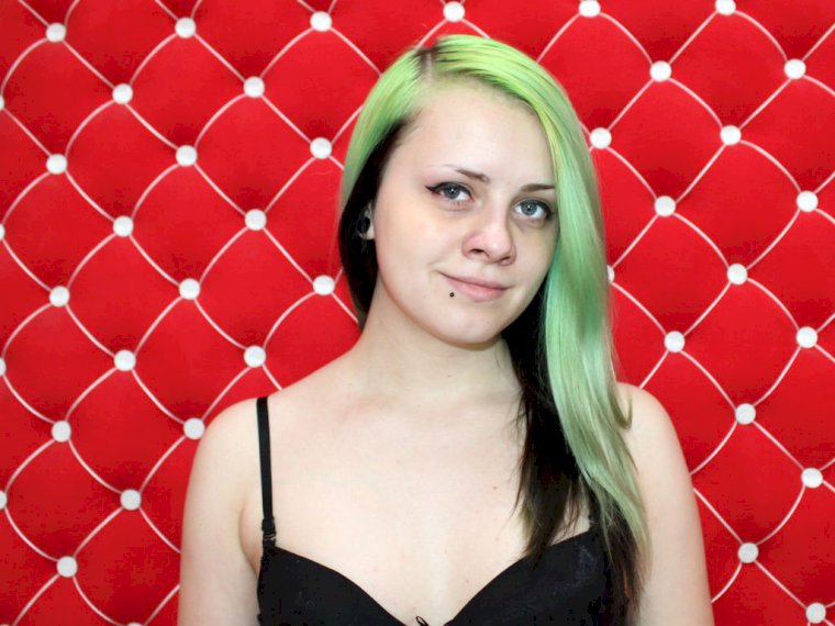 NanaSimons's profile - Image n°0