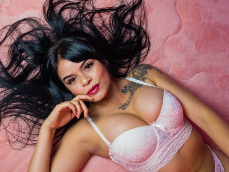 NatalieArevalo's profile - Image n°0